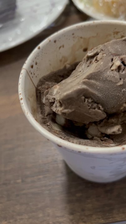 Meccha Matcha - I love Meccha Matcha so much for the delicious flavors, but I was disappointed to find a piece of hair stuck in our Hojicha pint. - Desserts Near Me - Artesia, California