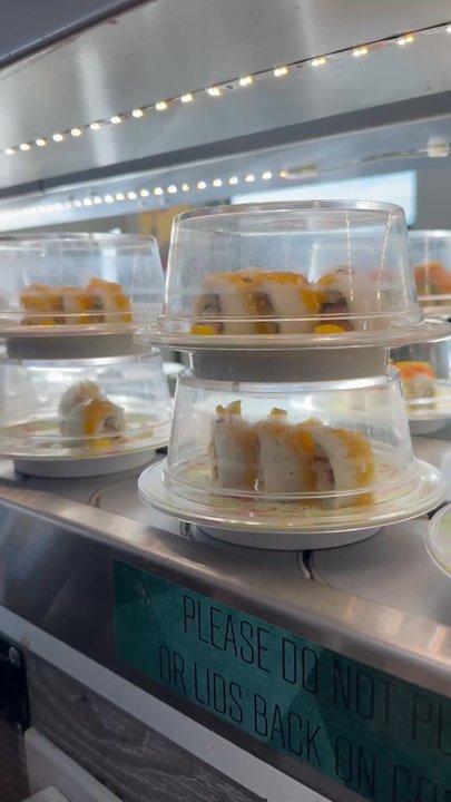 Tsubame Rotating Sushi - Carousel of sushi - Sushi Bars Near Me - Vineyard, Utah