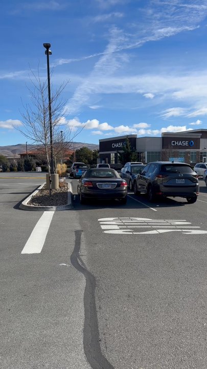 South Meadows Promenade - Sunny and beautiful.. - Shopping Centers Near Me - Reno, Nevada