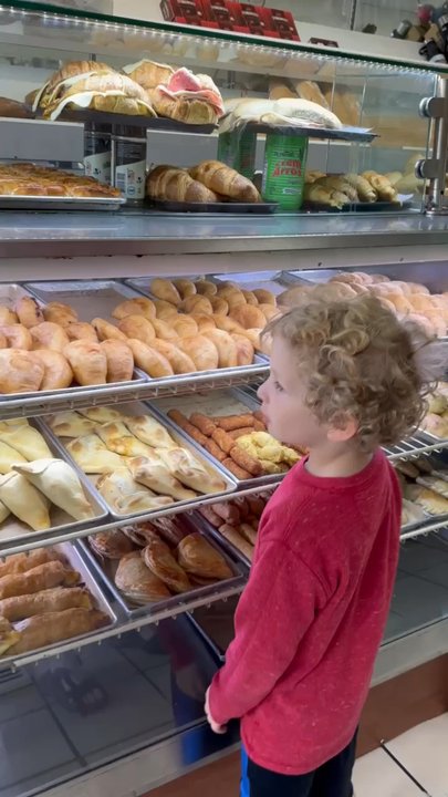 Moises Bakery - Baked goods - Bakeries Near Me - Miami Beach, Florida