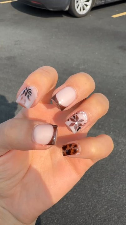 Hidden Nails - Nail Salons Near Me - Golden Valley, Minnesota