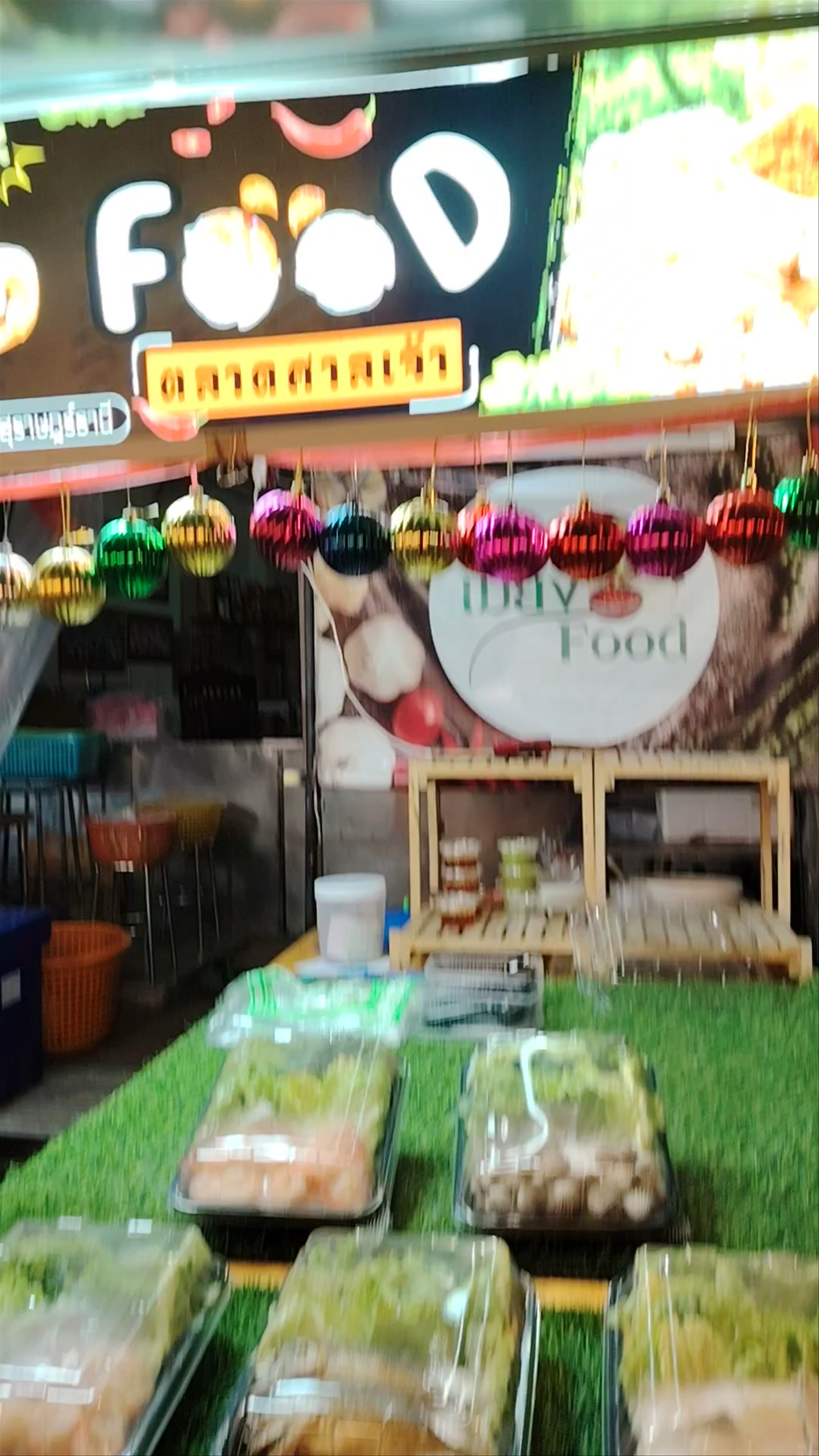 Street Food Night​market