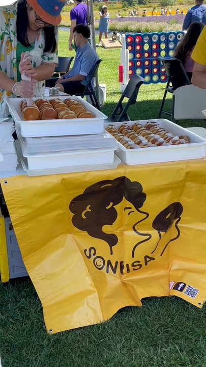 Sonrisa Donuts - Making the donuts! - Donuts Near Me