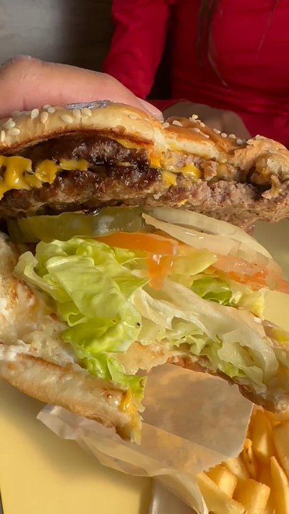 Howard's Donuts - juicy double cheese - Donuts Near Me - San Bernardino, California