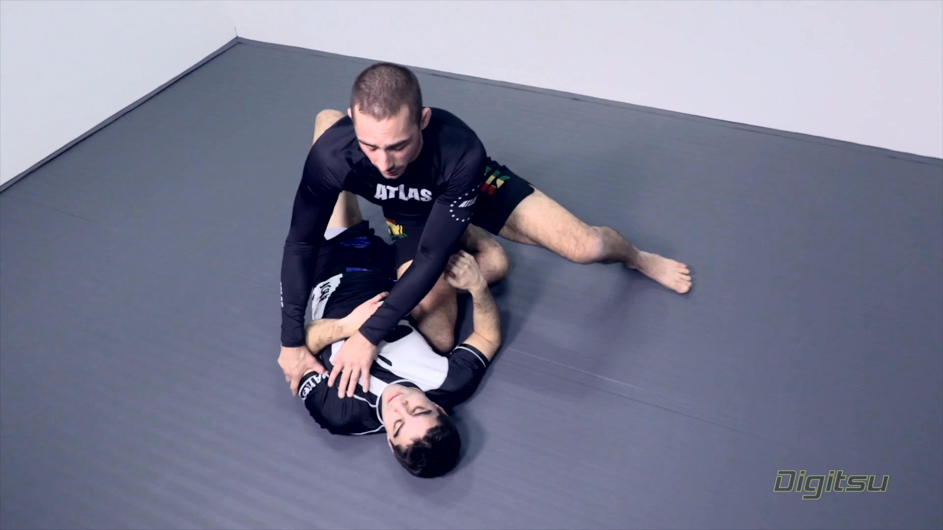 Fighting The Frame | Darce Choke