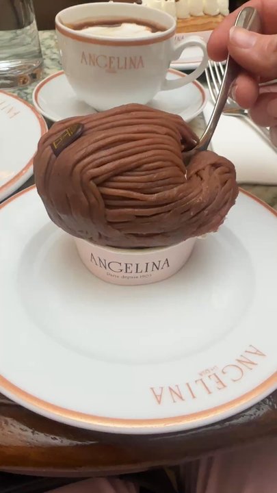 Angelina - Pastry - Patisserie/Cake Shop Near Me - Paris, 75
