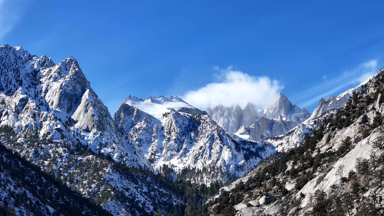 Alabama Hills - Hiking Near Me - Lone Pine, California