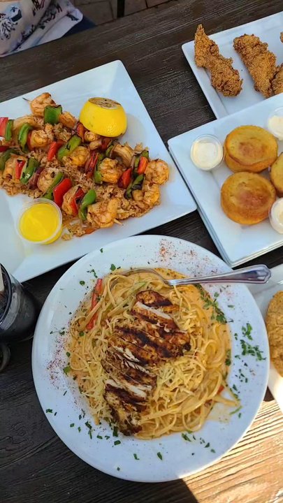 Georgia's Restaurant - Soul Food Near Me - Irvine, California