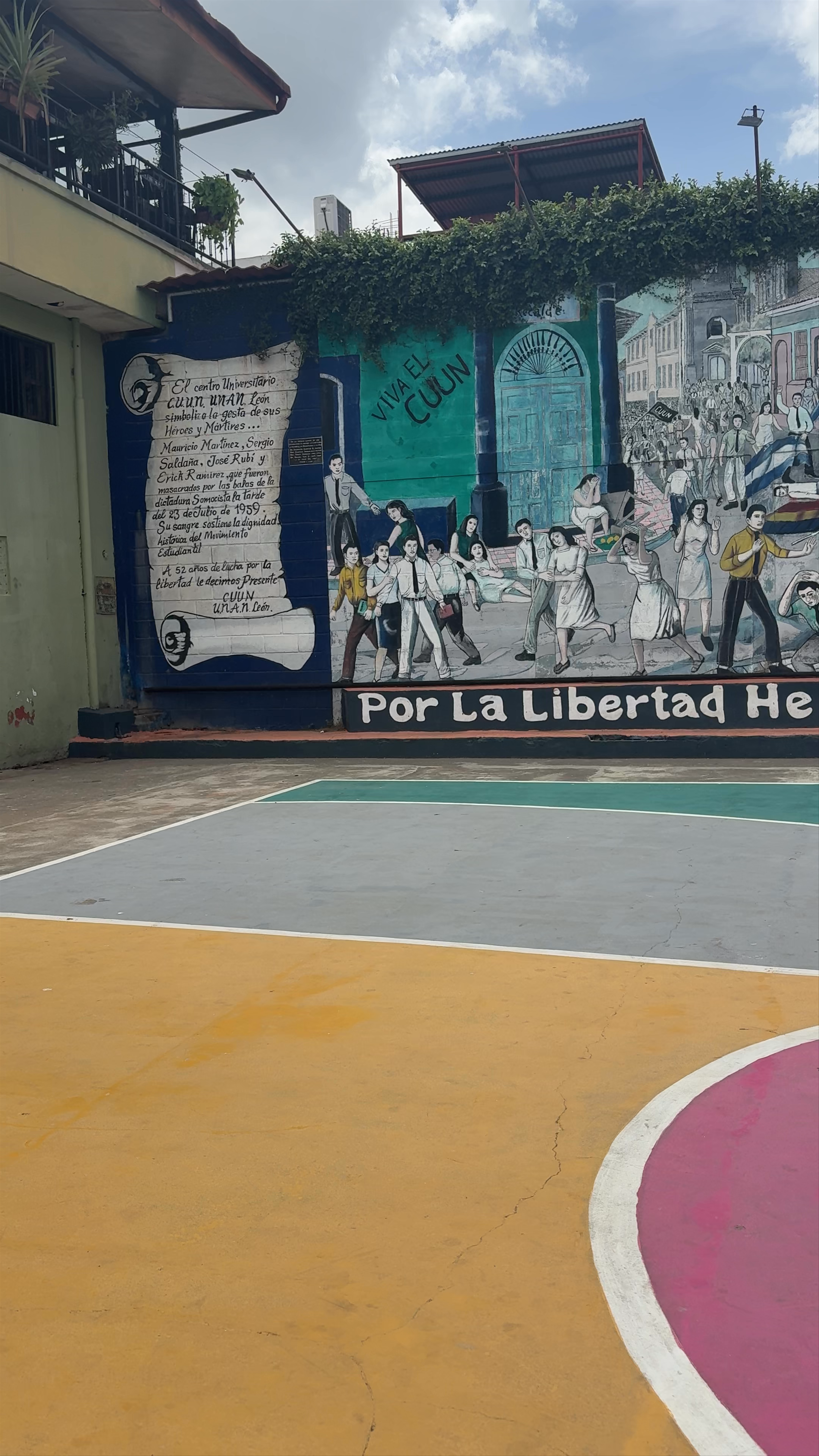 Free Walking Tour León "The Original"