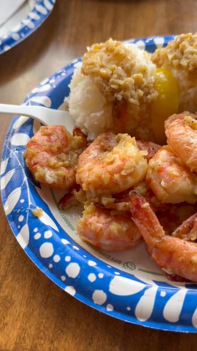 Giovanni’s Shrimp - Shrimp Scampi - Seafood Near Me - Honolulu, Hawaii