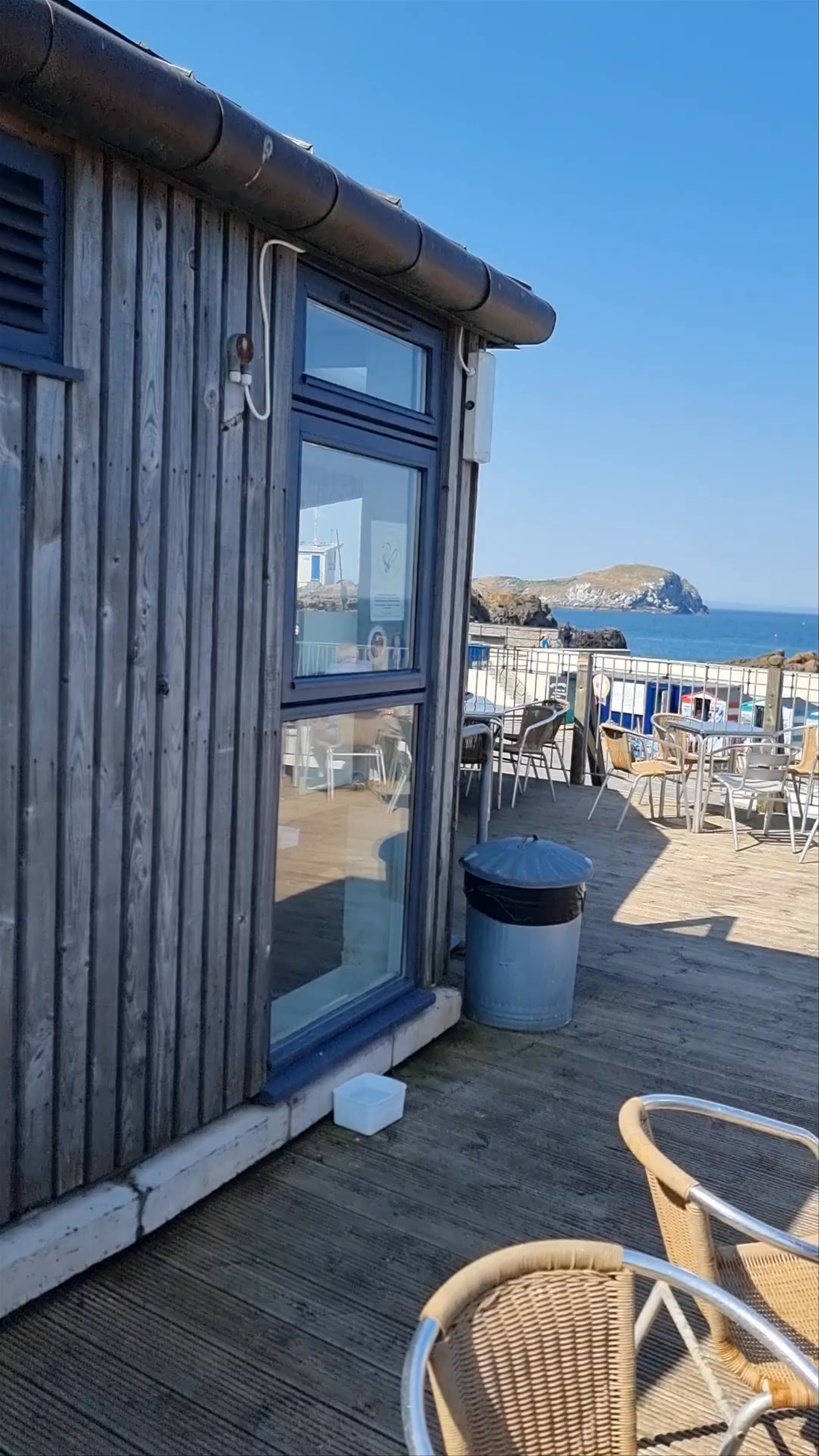 Breathtaking Coastal Views at Scottish Seabird Centre, North Berwick