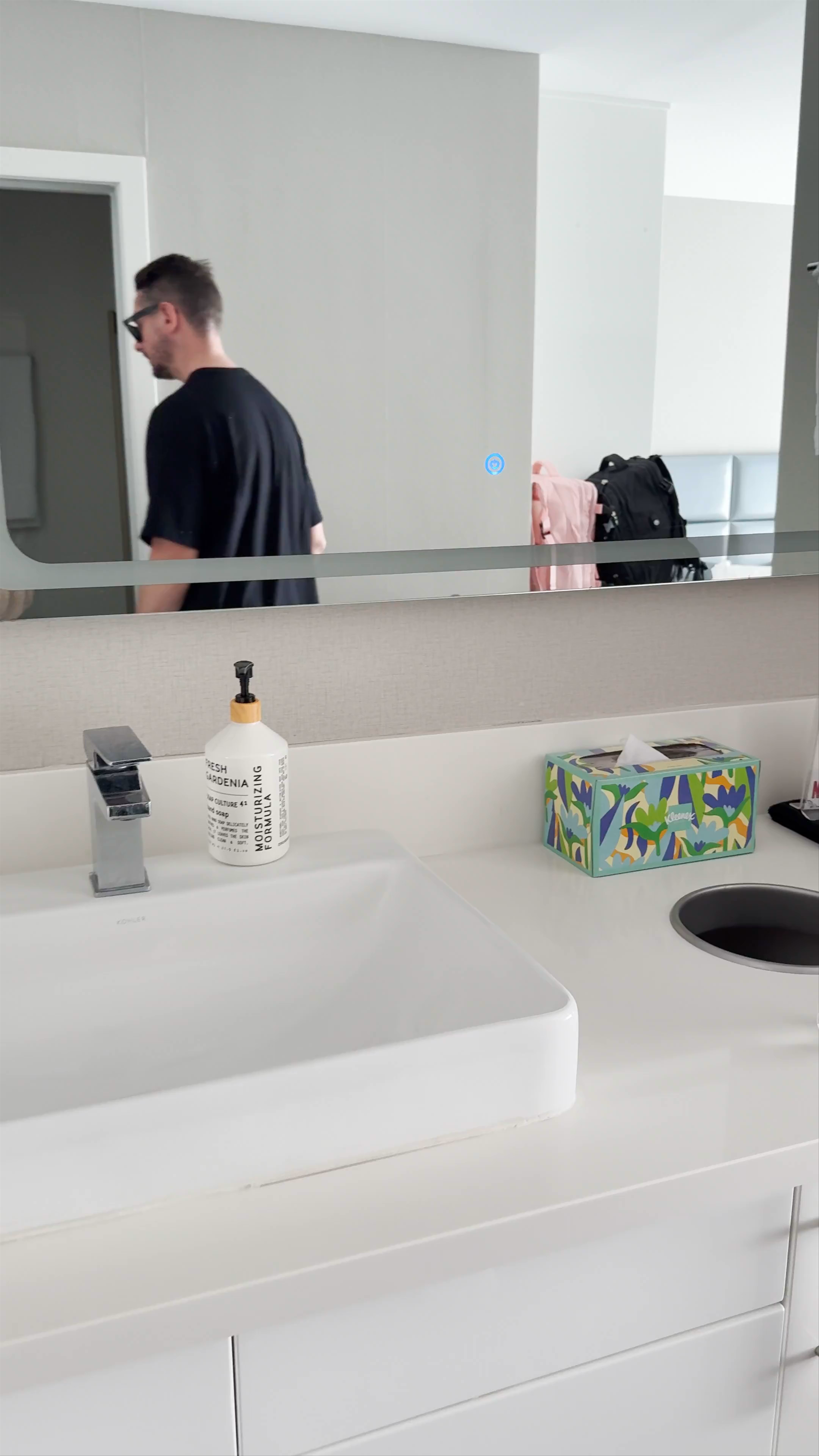 Modern Bright Hotel Room Tour in La Jolla, San Diego