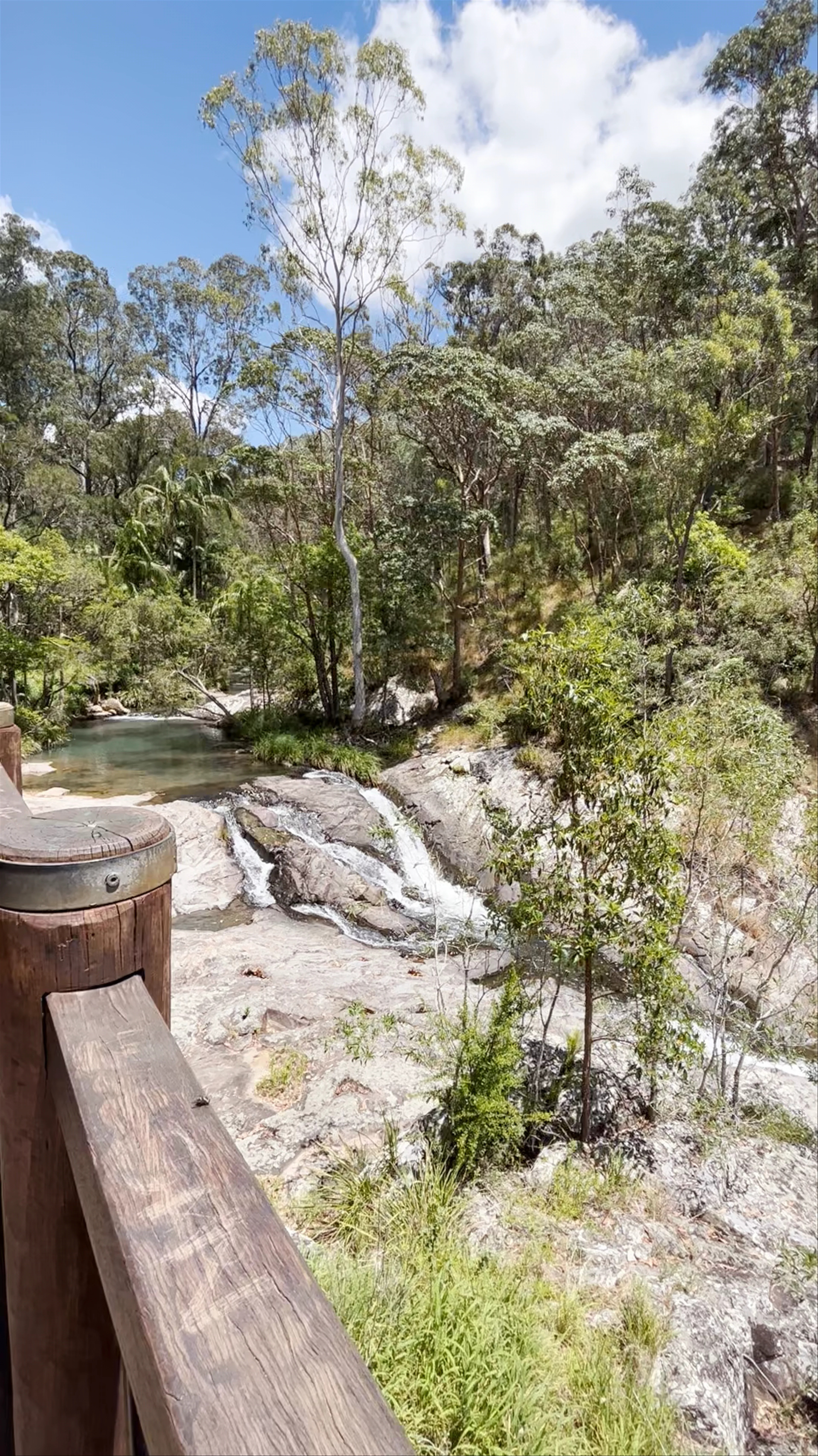 Cedar Creek Falls