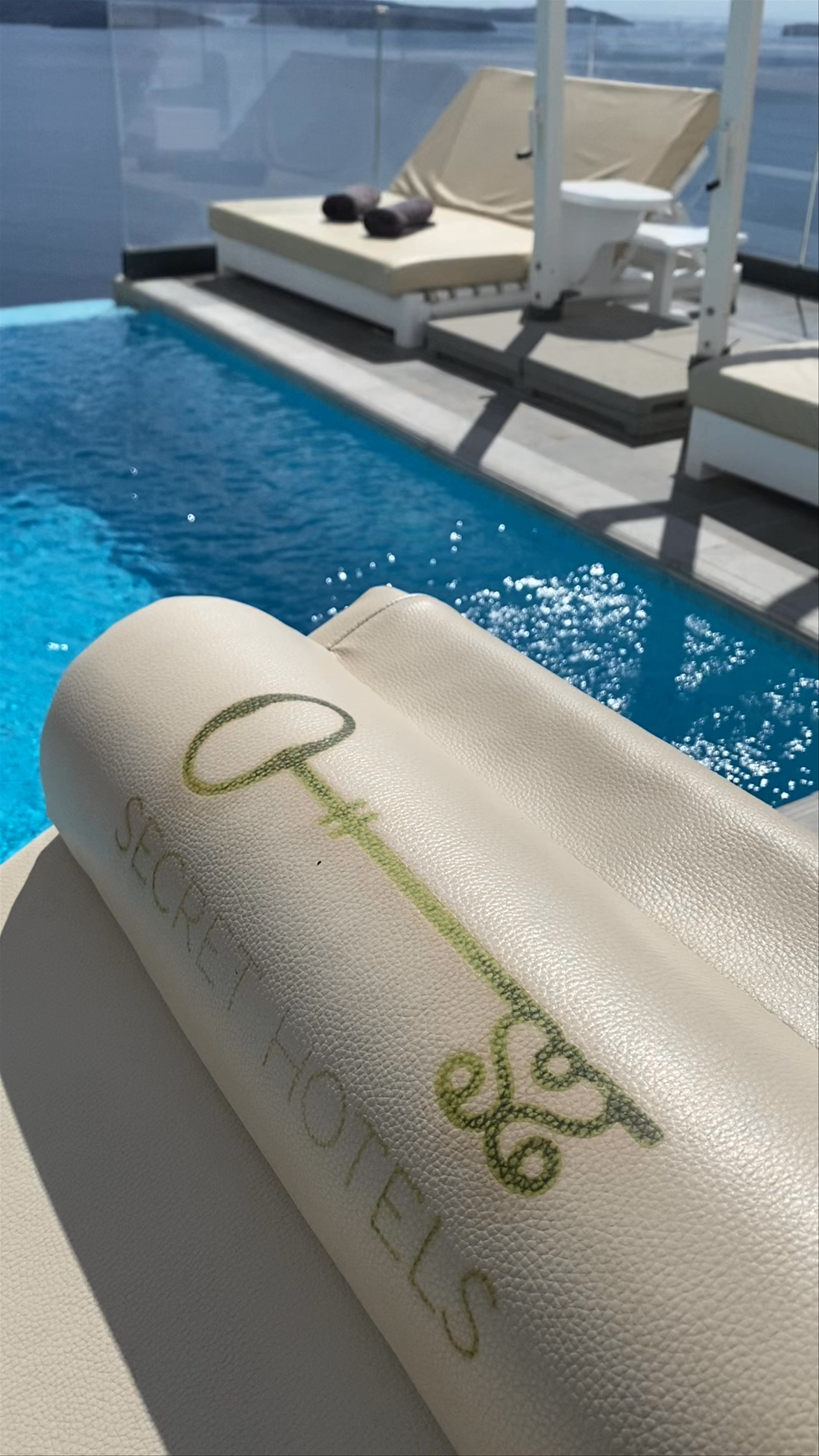 Santorini Secret Suites & Spa: A Luxurious Cliffside Infinity Pool Experience