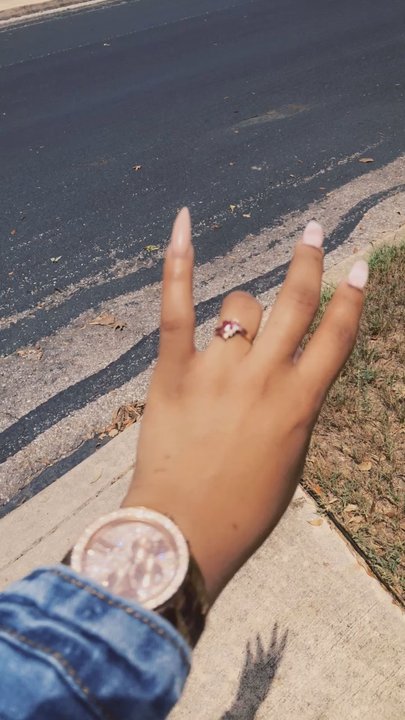 Jades Nails Bar - Nail Salons Near Me - Schertz, Texas