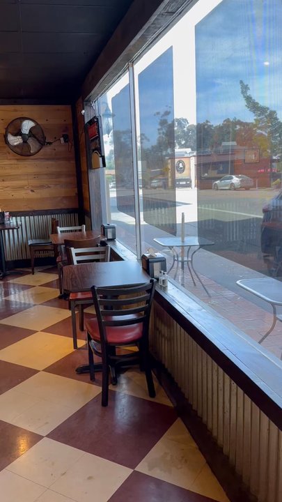 Jay's Southern Cafe - Inside - Southern Near Me - Alpine, California