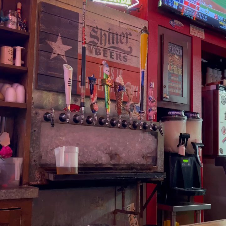 Rooster's Roadhouse - Cool beer taps - Barbeque Near Me - Denton, Texas