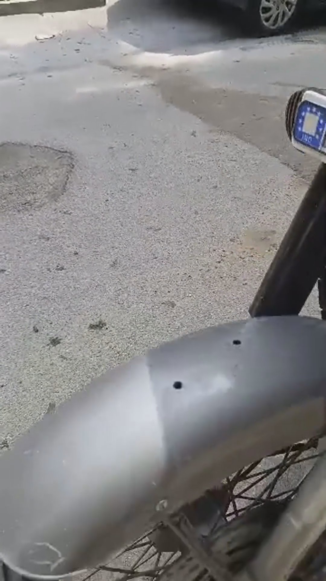 Walk-around video thumbnail