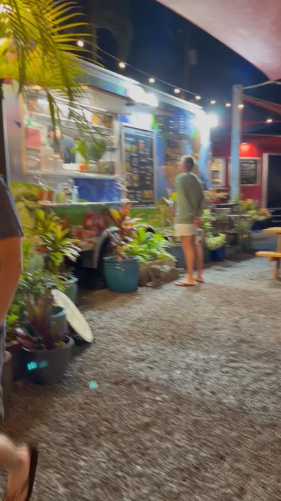 Howzit Eh - Food Trucks Near Me - Kihei, Hawaii