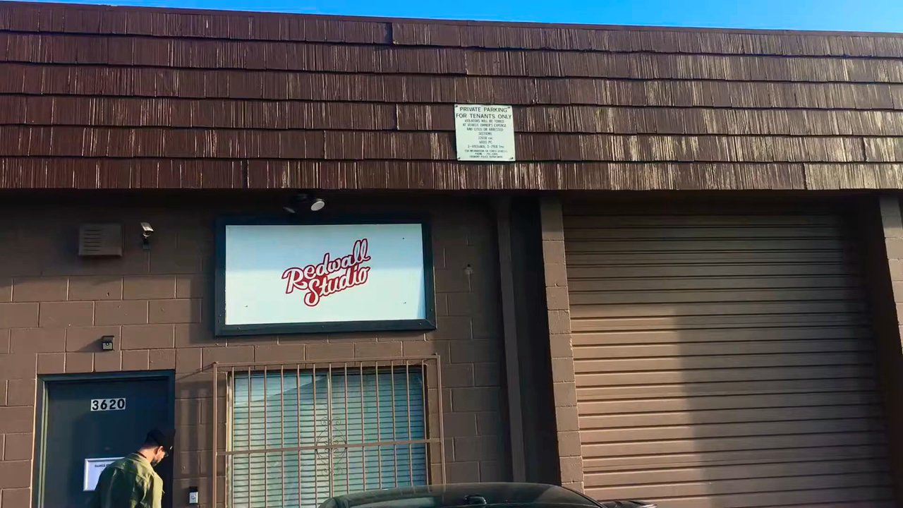 Redwall Recording Studio - RedWall Studio Jan 26, 2020  Right before Scribe and I exited his car to lay some vocals on our new track, he tells me "You know KOBE DIED! - Recording & Rehearsal Studios Near Me - Fremont, California