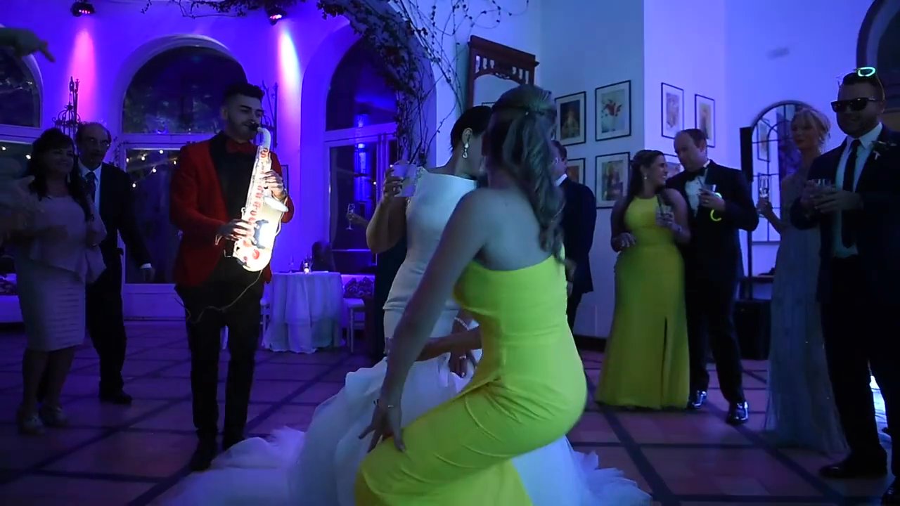 Toni On Sax - The Rhythm Of The Night - video