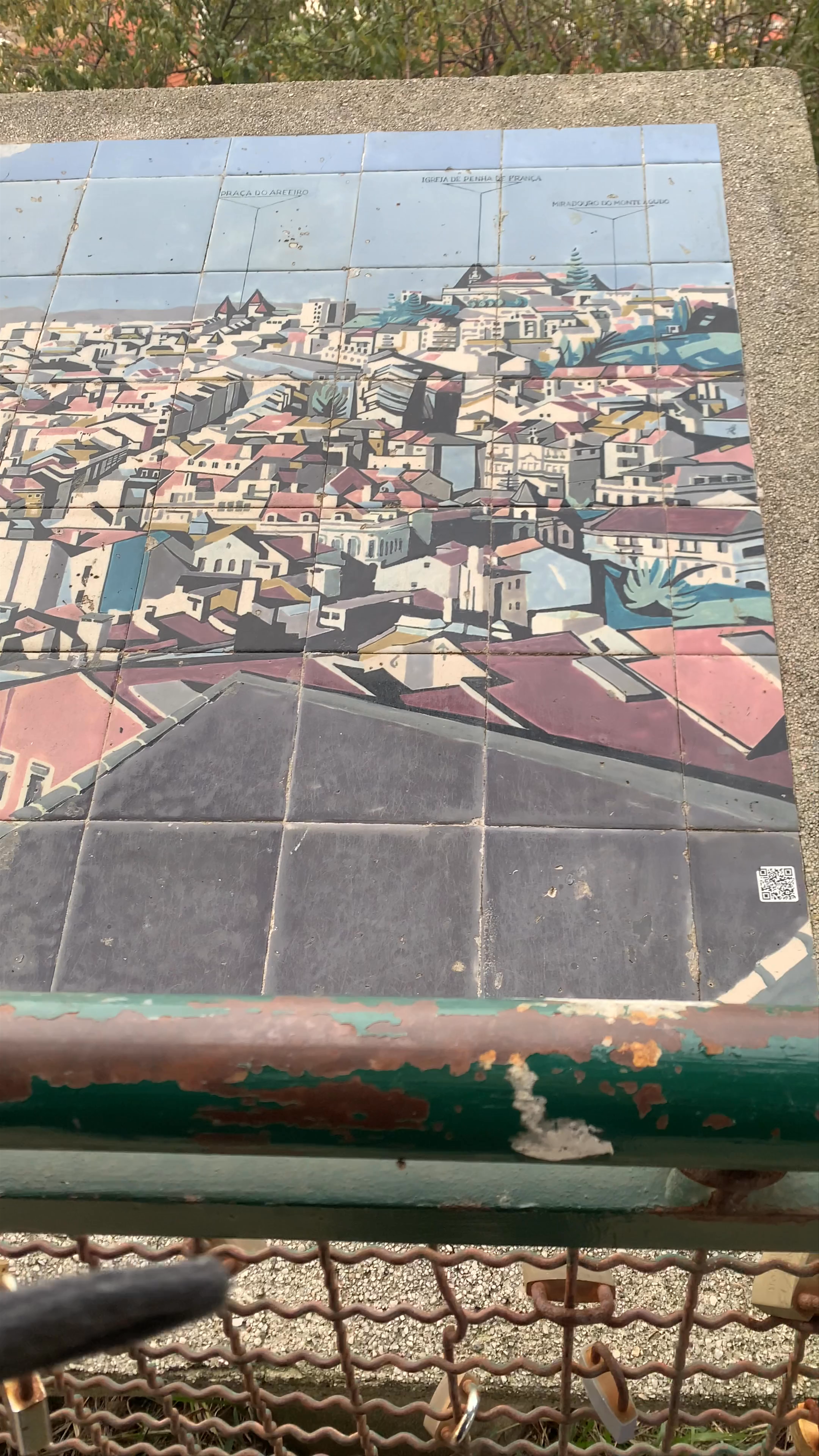 Sweeping Panoramic Views of Lisbon from São Vicente