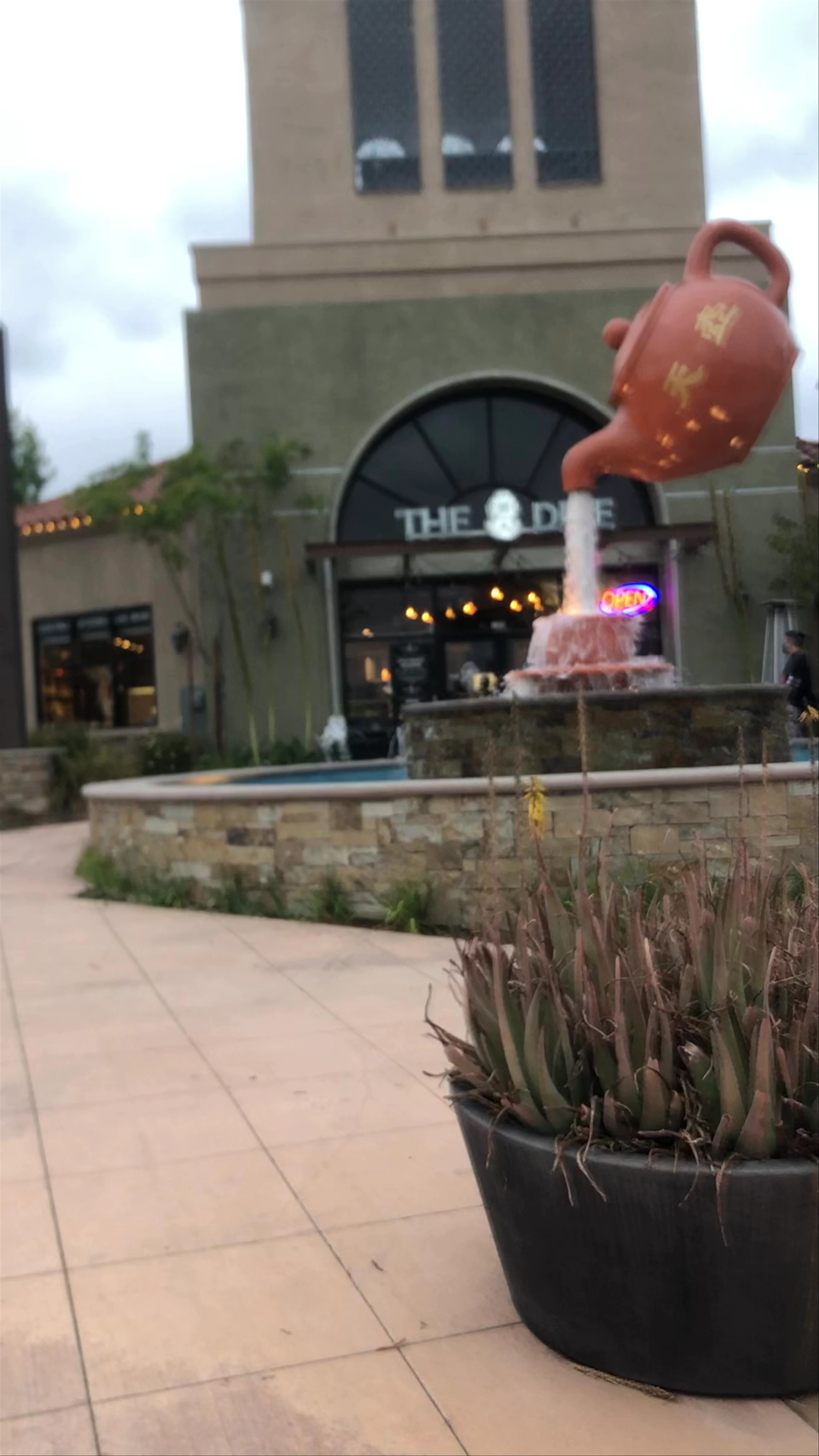 Soaring Teapot Fountain
