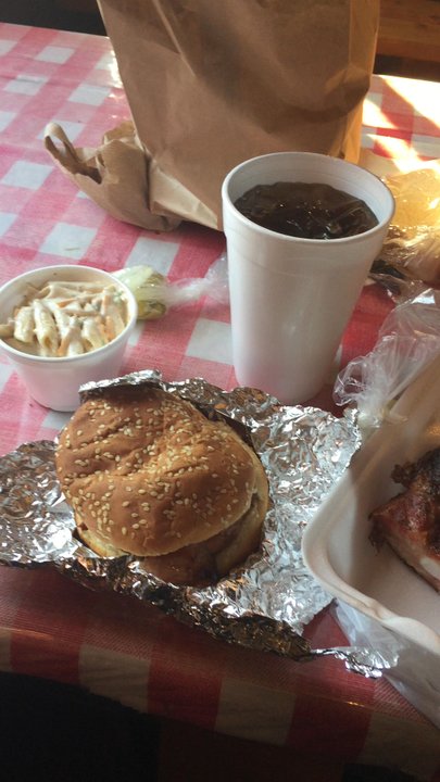 Rusty Bucket JawSmacking BBQ - My late lunch or dinner lol - Barbeque Near Me - San Antonio, Texas