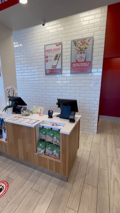 Smoothie King - Store tour - Juice Bars & Smoothies Near Me - Newington, Connecticut