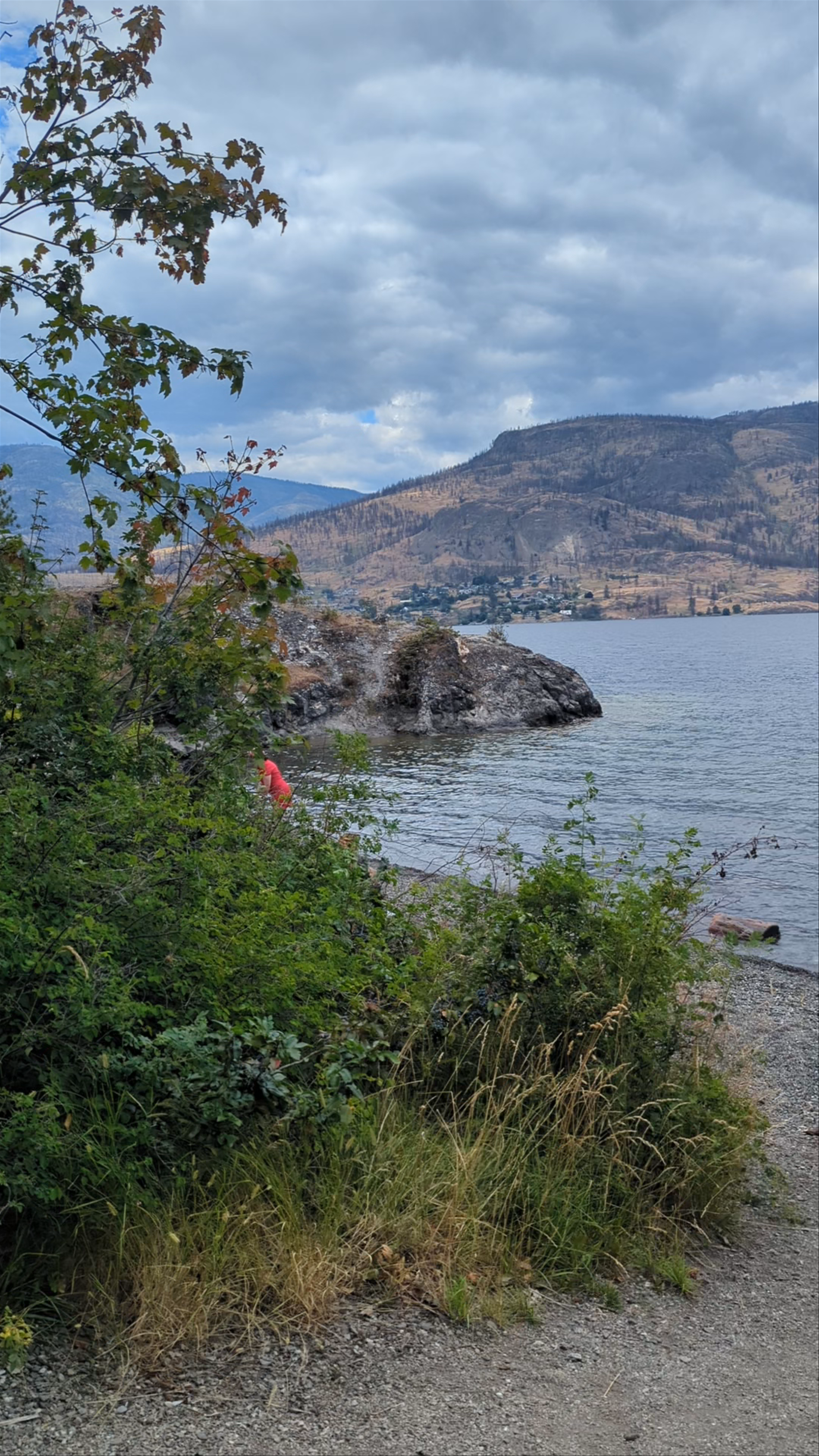 Paul's Tomb Swimming Area: Serene Lakeside Escape in Kelowna