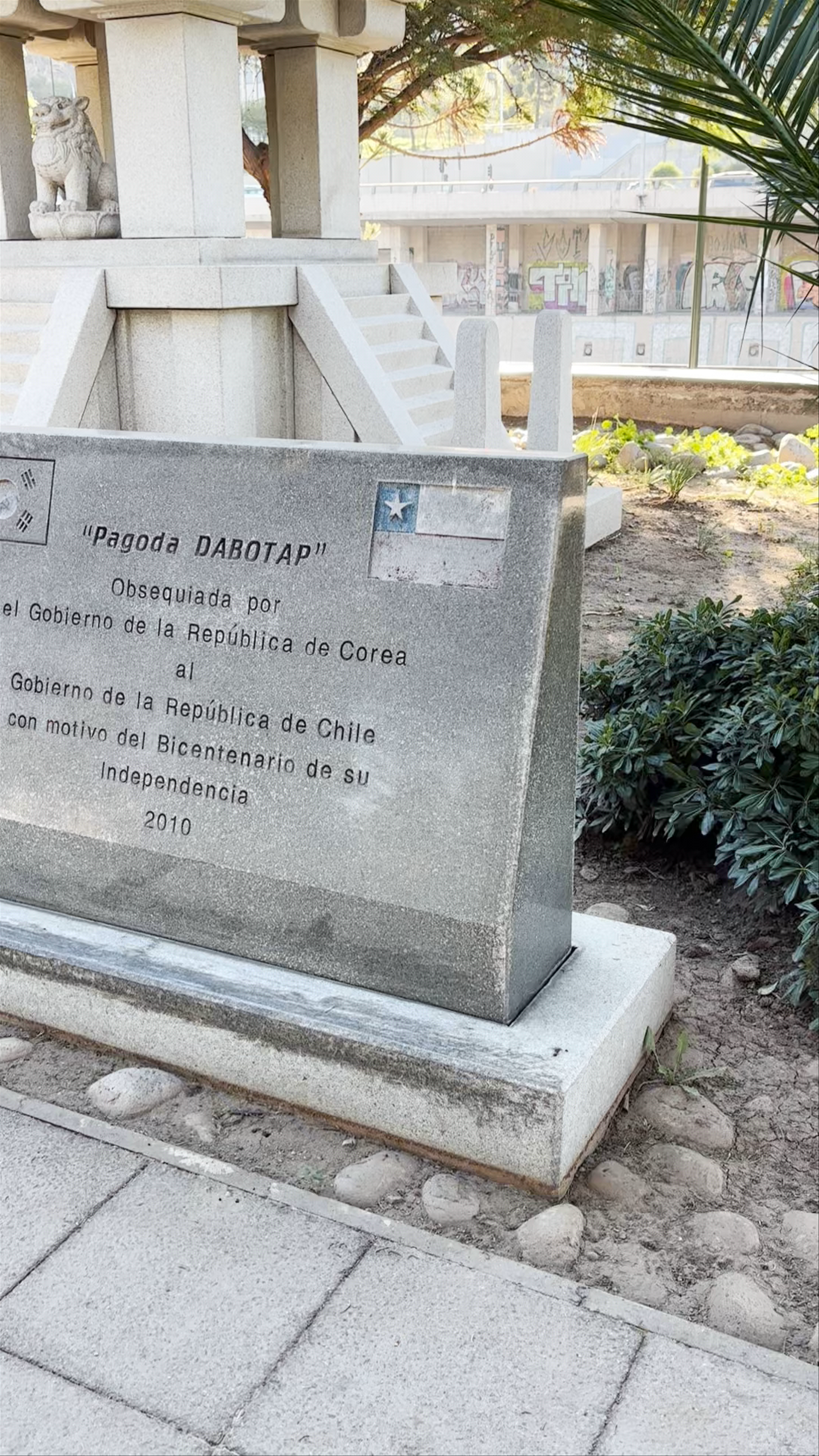 Pagoda Dabotap - Avenida Andrés Bello