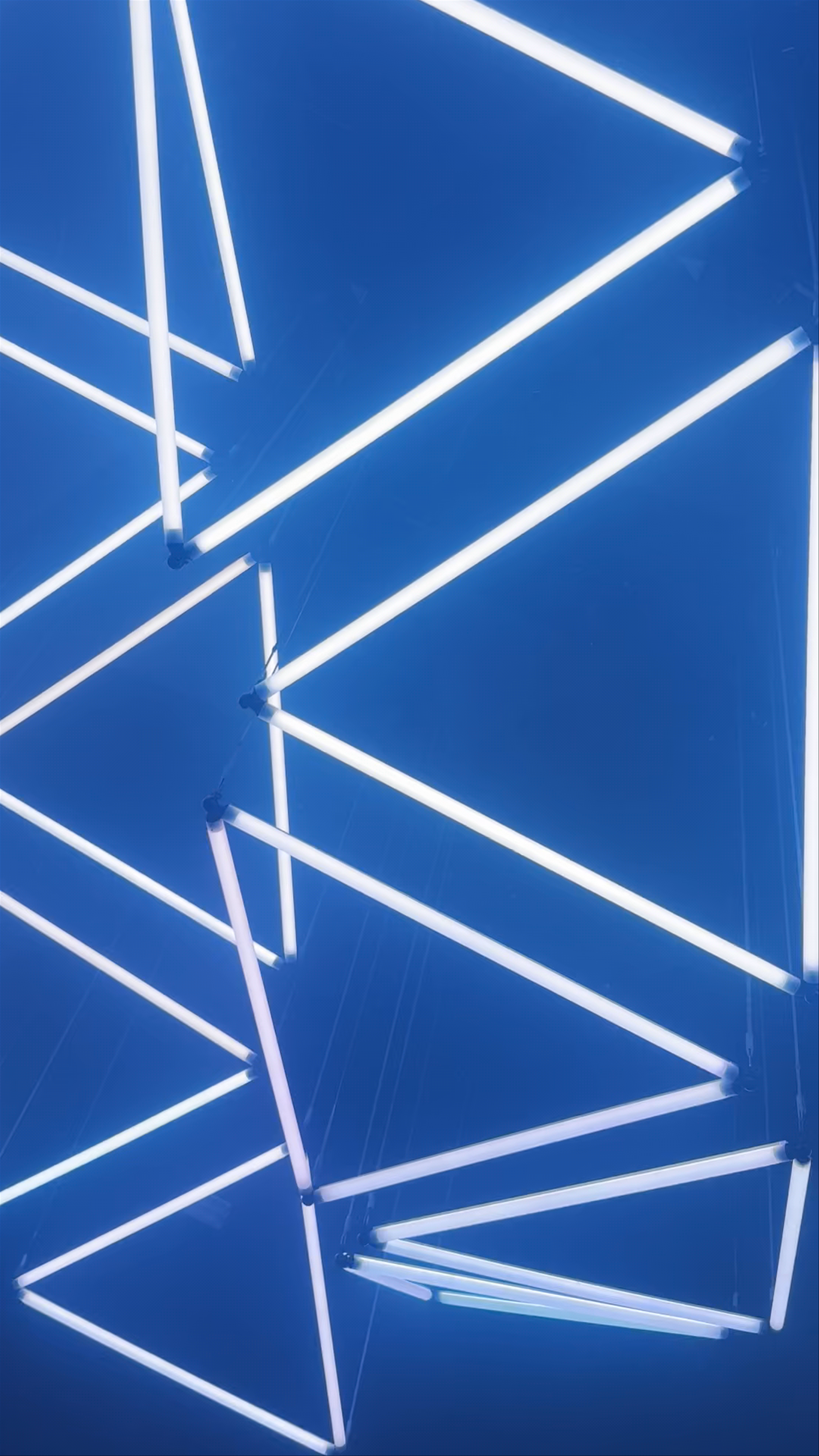 DARK MATTER: Immersive Neon Light Art in Berlin Lichtenberg