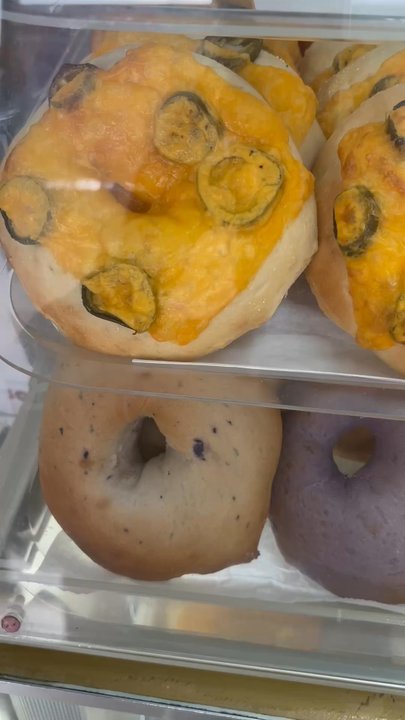 Sy Donuts - Donuts Near Me - Brea, California