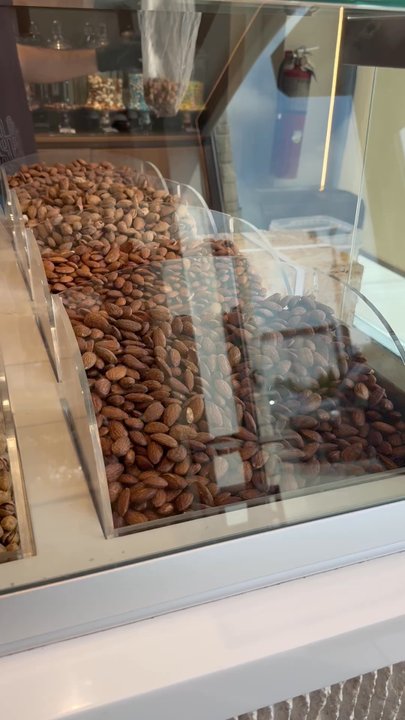 Al Hamawi - Nuts and seeds - Coffee & Tea Near Me - Bridgeview, Illinois