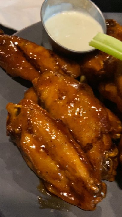 Eddie's - Edmond - Close up of wings - Cocktail Bars Near Me - Edmond, Oklahoma