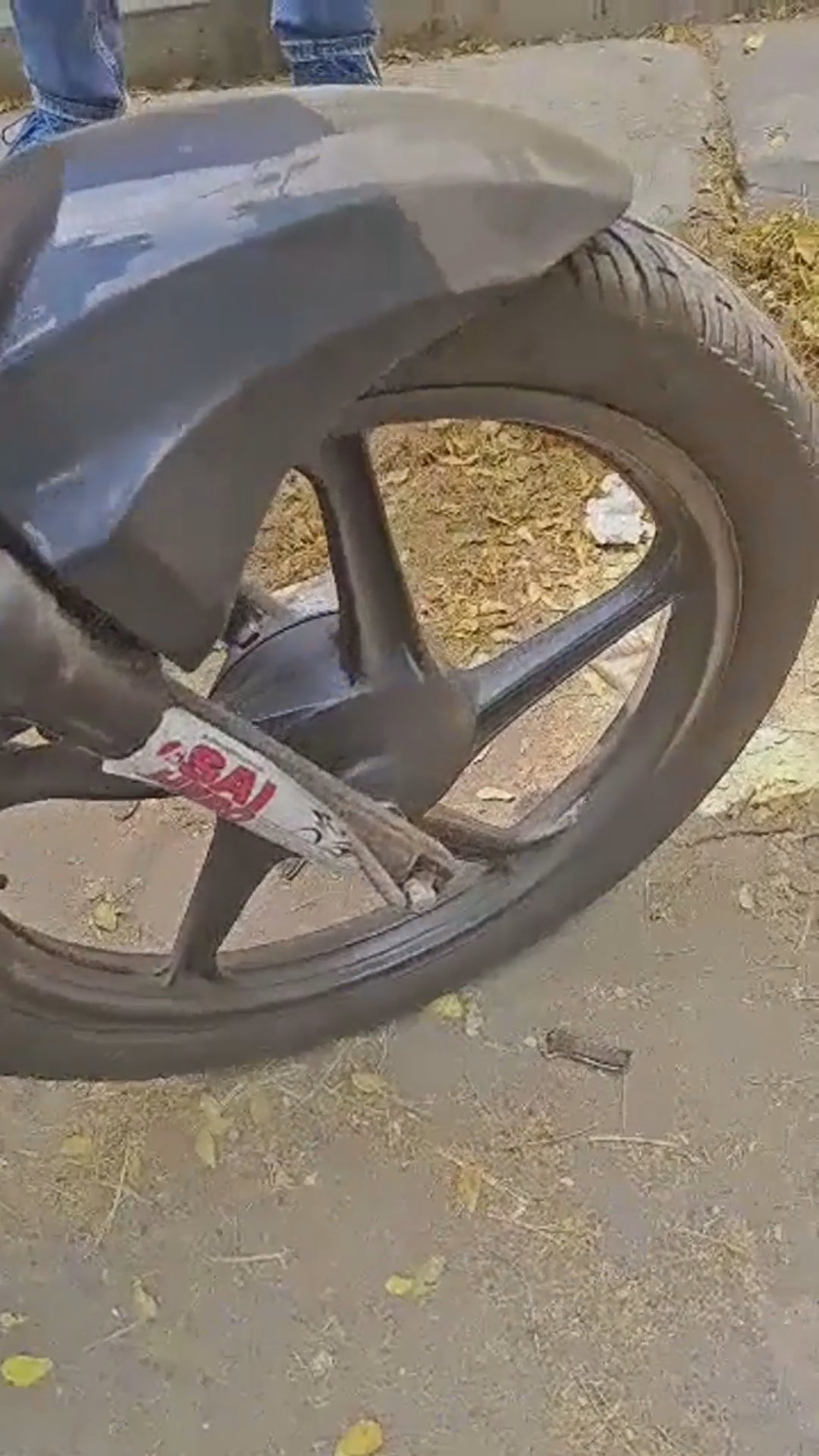 Walk-around video thumbnail