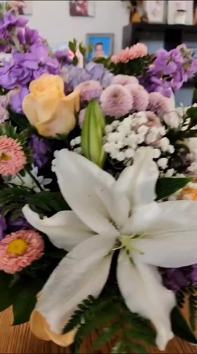 Ramblin' Rose Florist - Florists Near Me - Lemoore, California