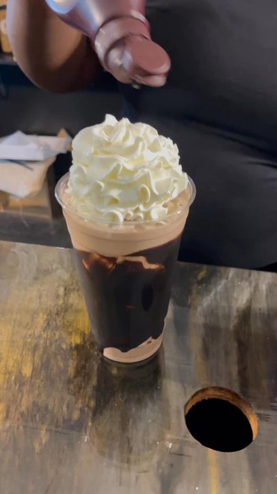 Queen Coffee Bean - Iced mocha - Coffee & Tea Near Me - High Point, North Carolina