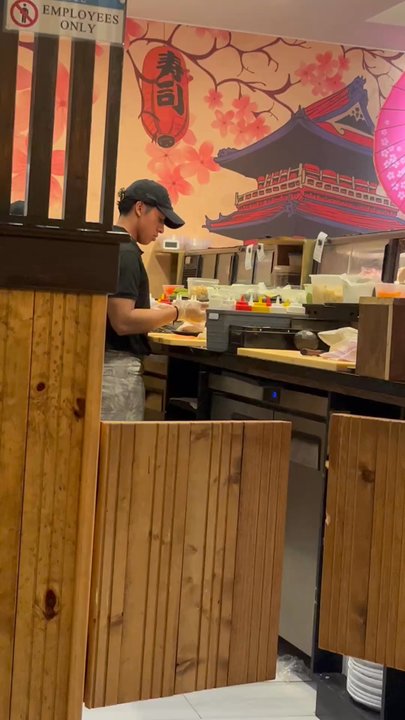 Komeya - Sushi chefs - Sushi Bars Near Me - Spring, Texas