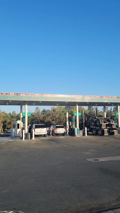 Feather Falls Mini Mart - Gas station - Grocery Near Me - Oroville, California