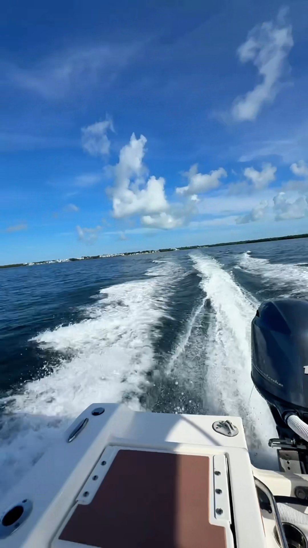 Monday morning delivery! This Tidewater 198 CC is...