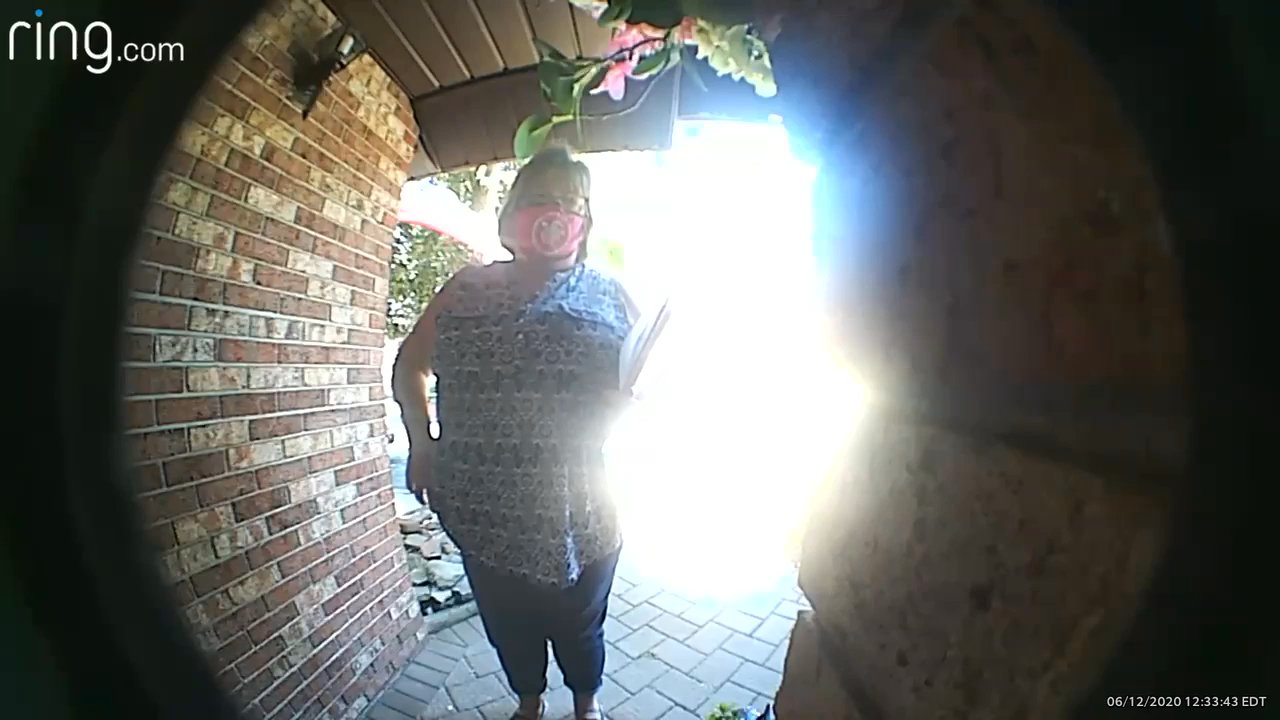 Gateway Arms Realty - This is property manager Liz DeHart trying to get into privet house to make "inspection ". The date is 06/12/2020 - Real Estate Agents Near Me - Staten Island, New York