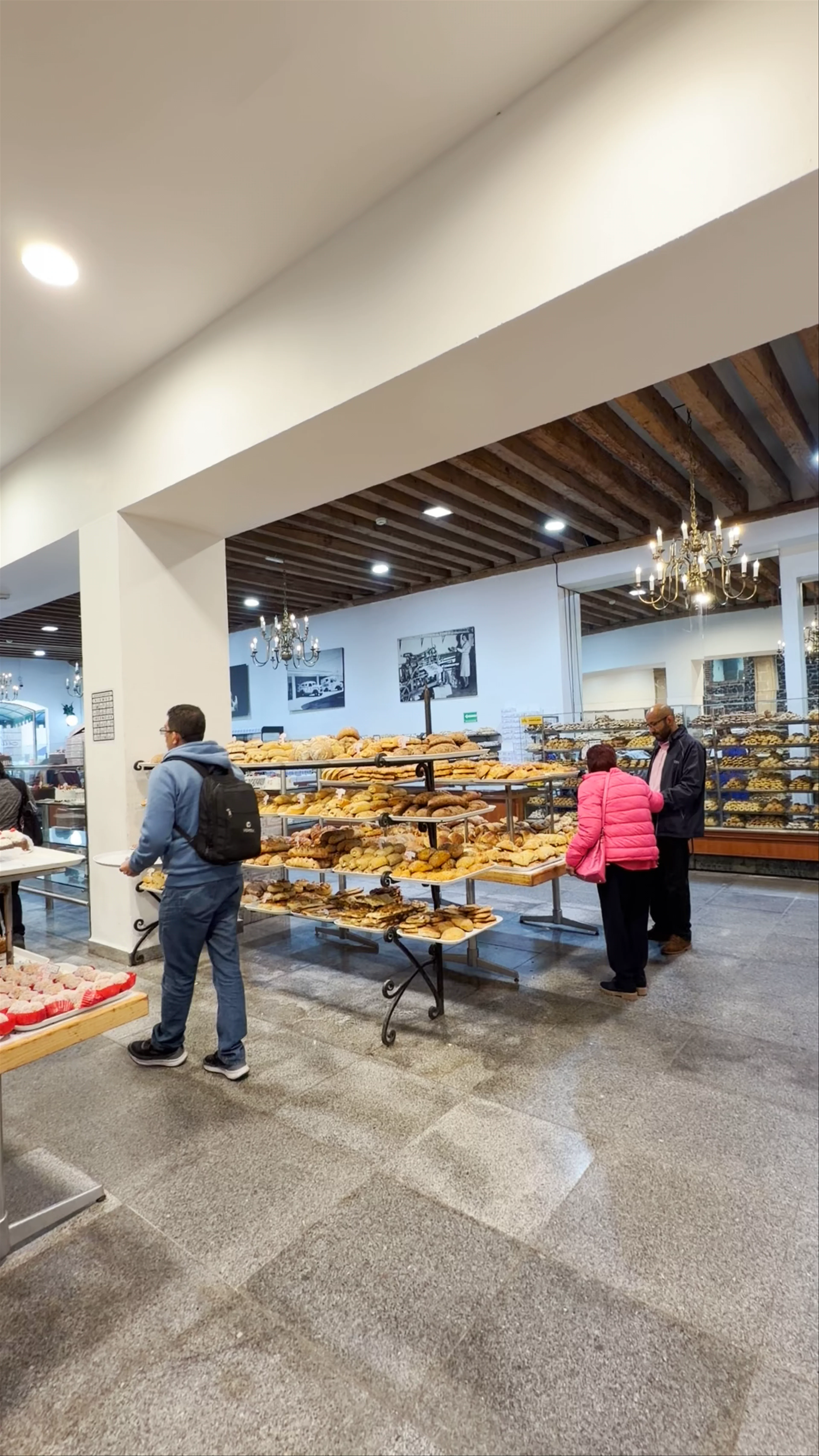Pastelería Ideal