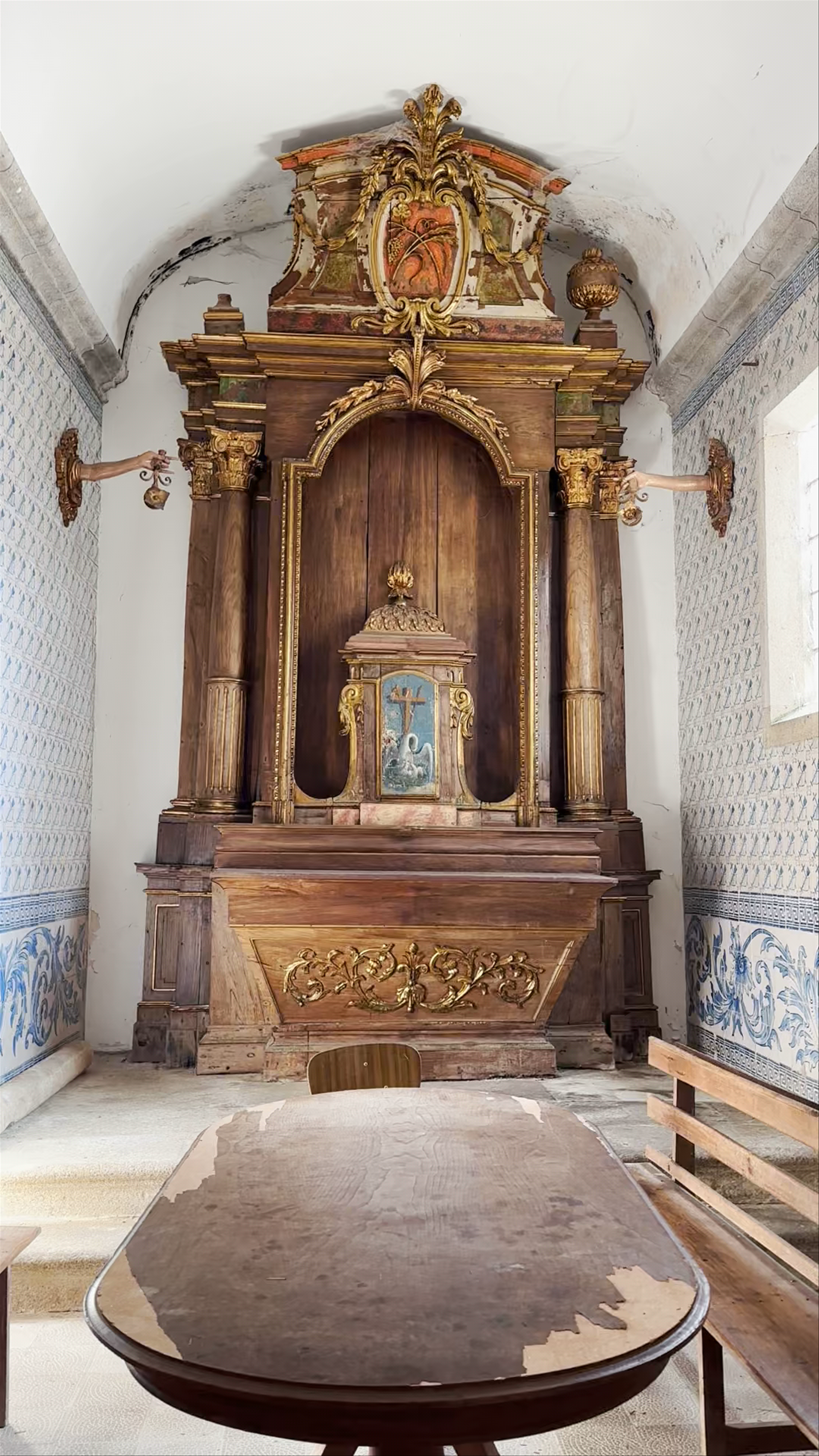 Igreja Paroquial de Santa Maria dos Anjos