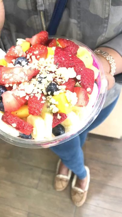 Juices for Life - Absolutely loved it ! Had the pitaya bowl and it was sooo fruitful - Juice Bars & Smoothies Near Me - Yonkers, New York