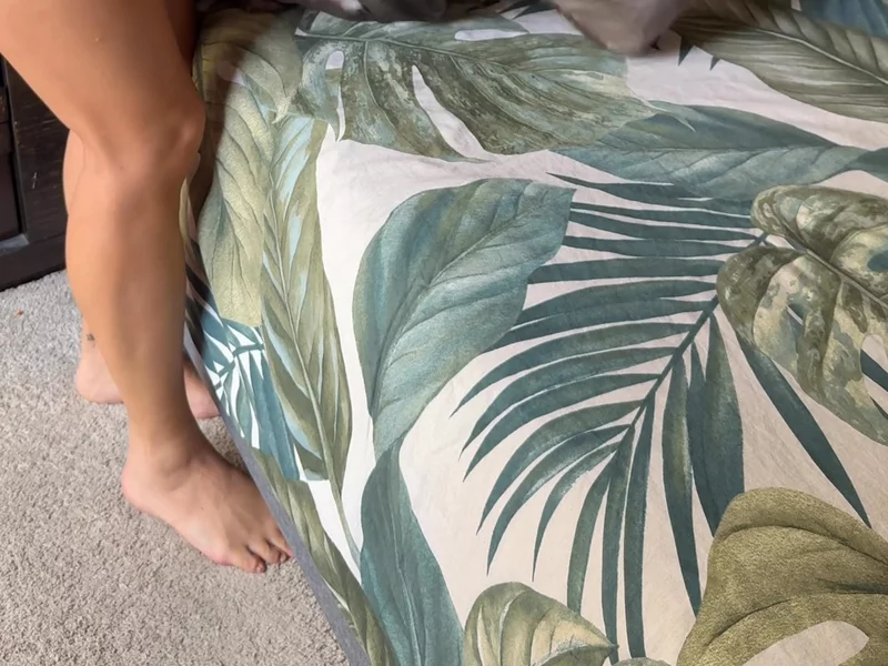 LaTravla Pillow Wrap