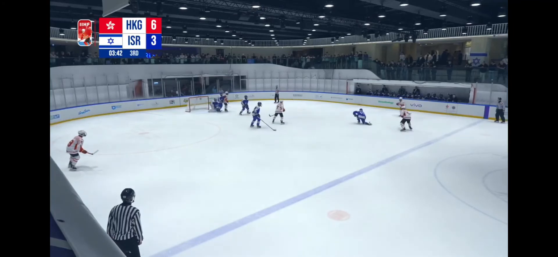 Nick Gordin moves laterally on a cross-ice pass and makes a great shoulder save at the U18 world championship
