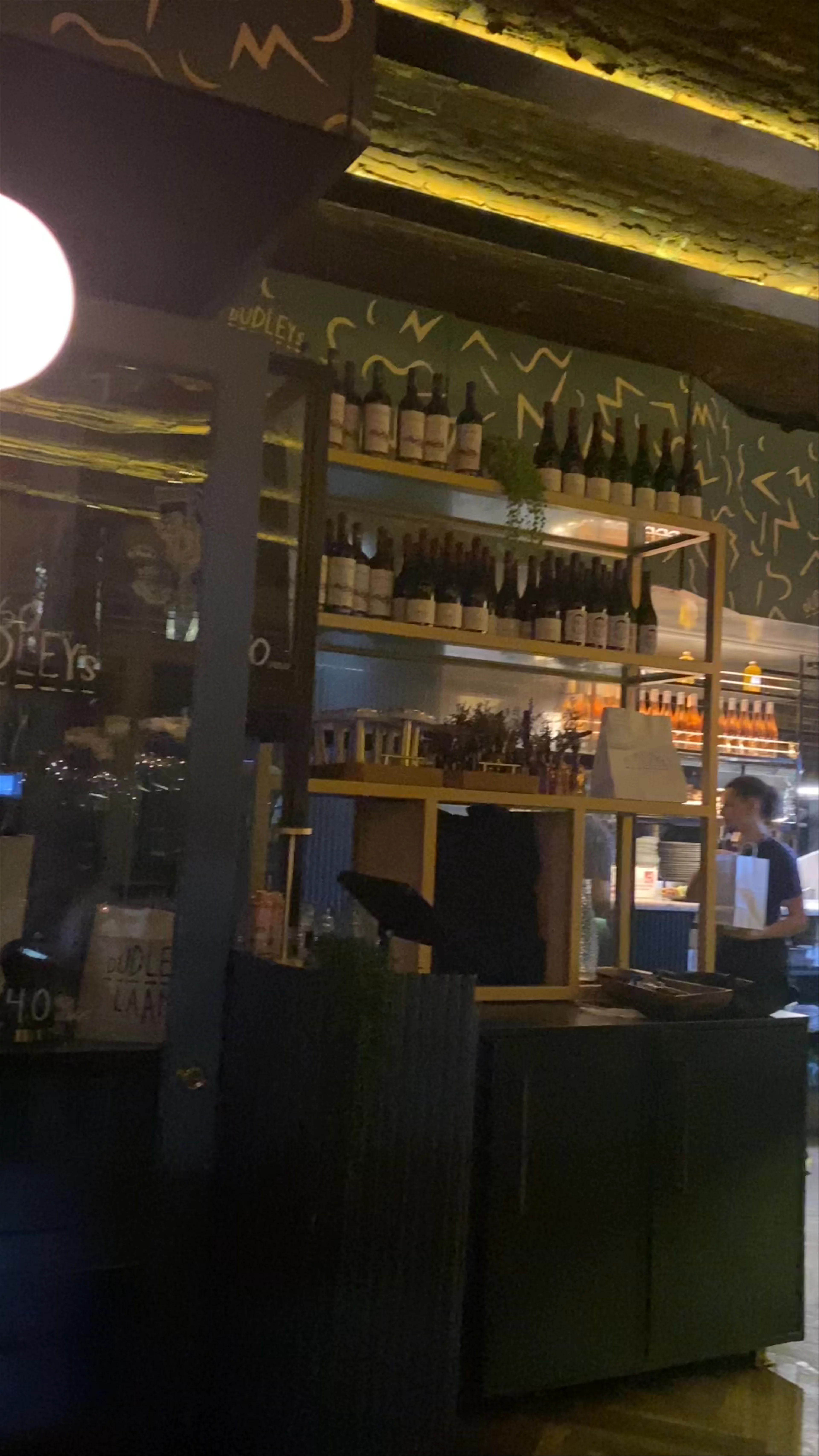 Dudley's, Orchard Street