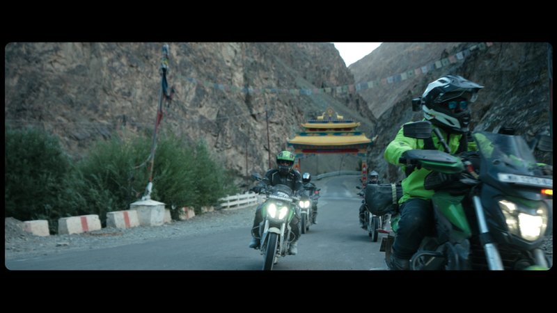 Bajaj Dominar — Ladakh