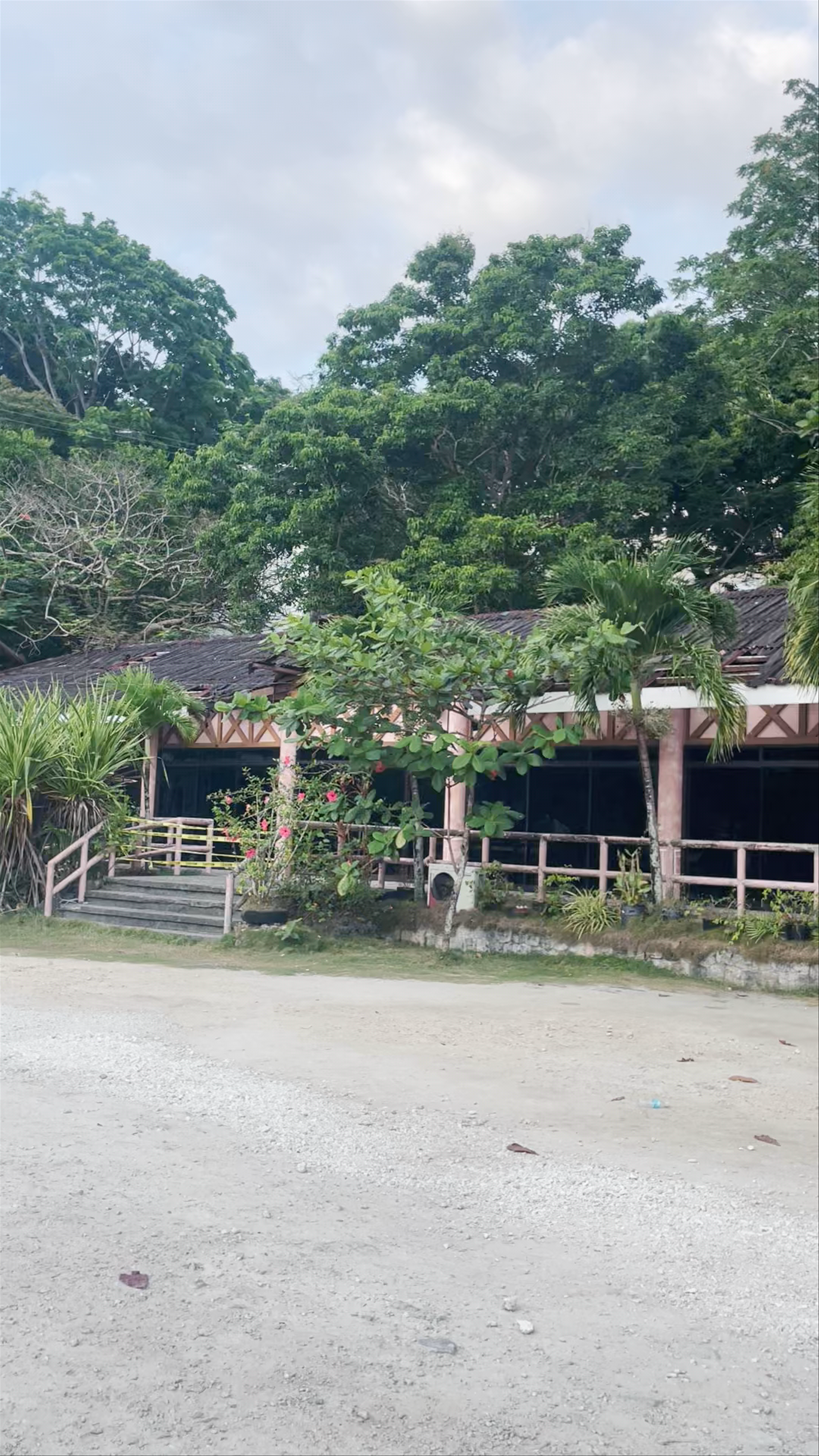 Salagdoong Beach Resort: Tropical Tranquility in Maria, Siquijor